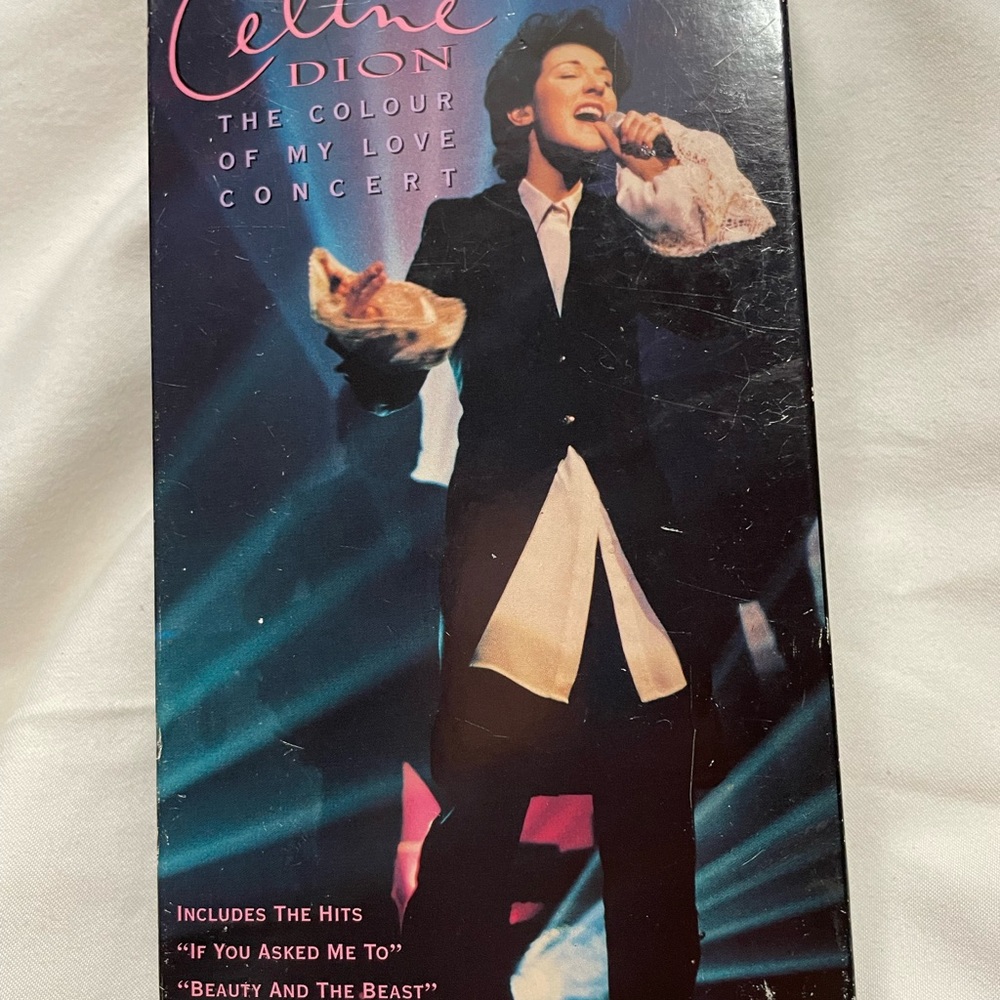 Celine Dion two cassettes of her performing in concert